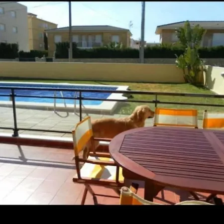 Apartamento Con Terraza Y Acceso Directo A La Piscina Y A 50 M De La Playa Miami Playa Exterior photo